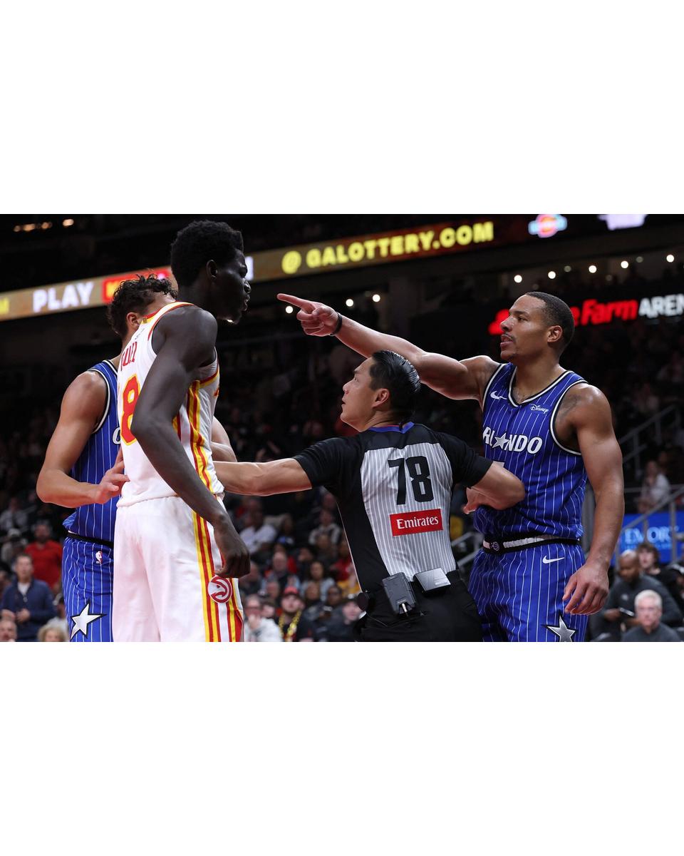 De erro grotesco a expulsão: veja os destaques de terça (4) na NBA