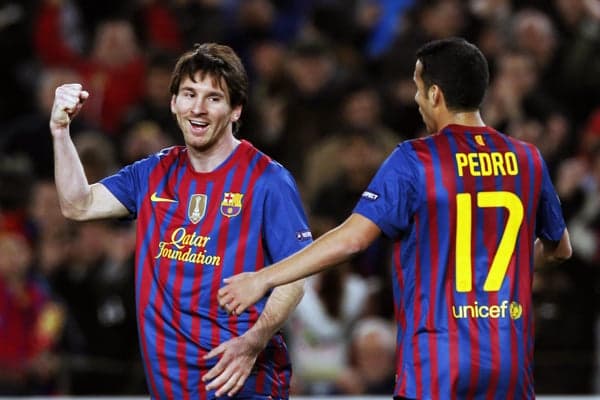 Barcelona x Bayer Leverkusen - Liga dos Campeões - Messi e Pedro (Foto: Albert Gea/Reuters)