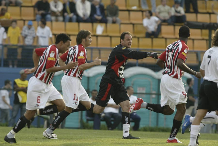 Corinthians x São Paulo - 08/05/2005 (Foto: Reginaldo Castro/Lancepress!)