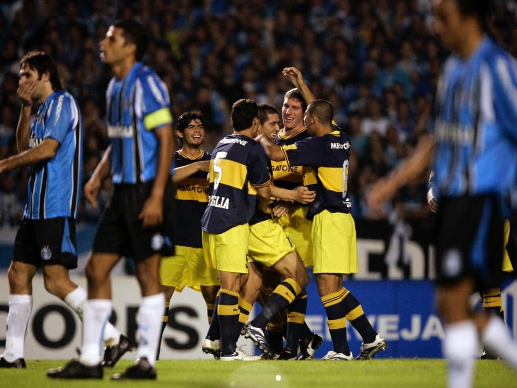 Palacio, Palermo, Riquelme & Cia. impediram a conquista da Libertadores do Grêmio em 2007 (Foto: Reprodução)