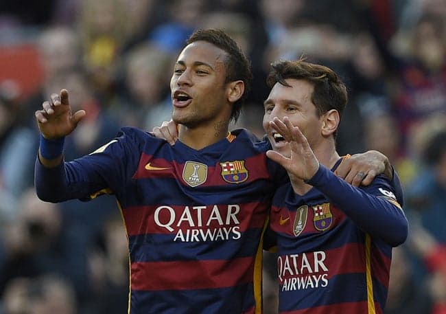 Neymar e Messi - Barcelona x Granada (Foto: Lluis Gene / AFP)