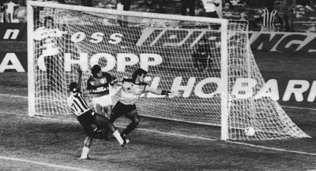 Na final do Carioca de 1989, Mauricio marcou e encerrou o jejum do Botafogo que já durava 21 anos sem títulos