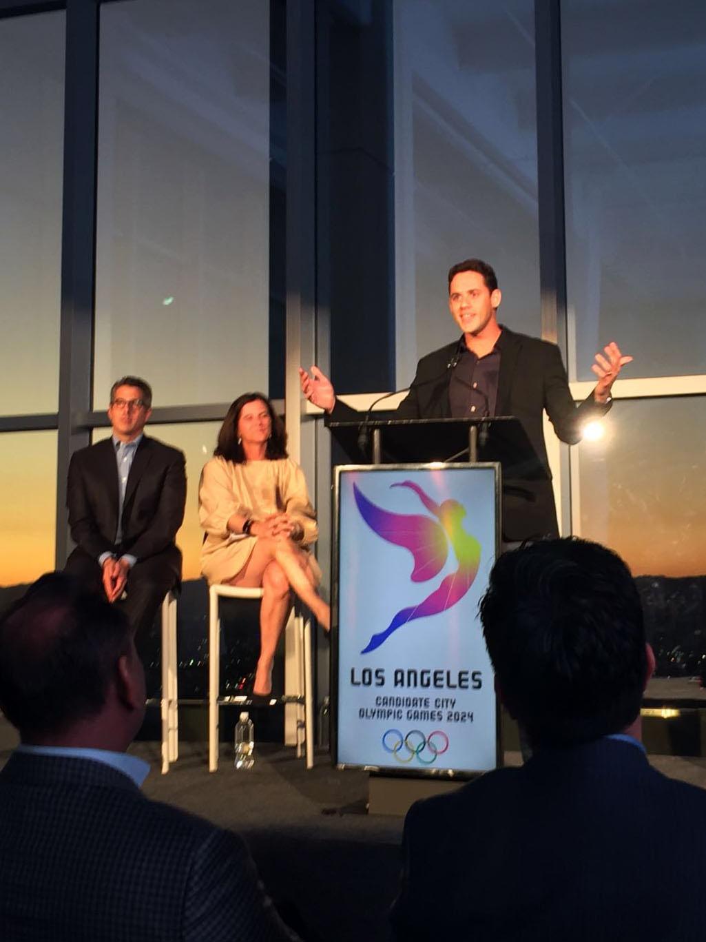 Thiago Pereira discursou em prol de Los Angeles (Foto: Divulgação)