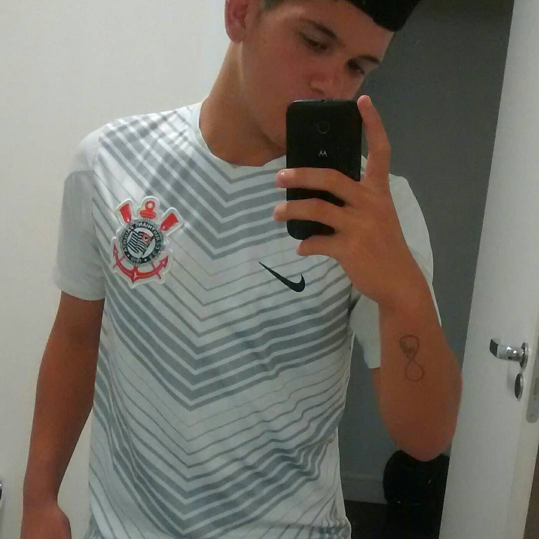 Alyson Motta com a camisa do Corinthians (Foto: Reprodução)