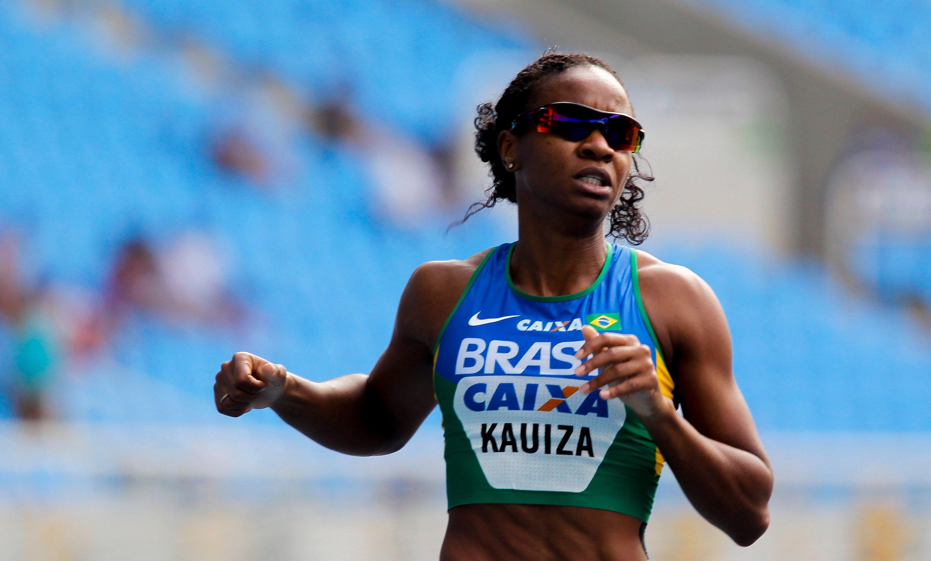 Kauiza Venâncio conquistou índice para a Olimpíada do Rio de Janeiro nos 200m rasos (Foto: Carol Coelho/CBAt)