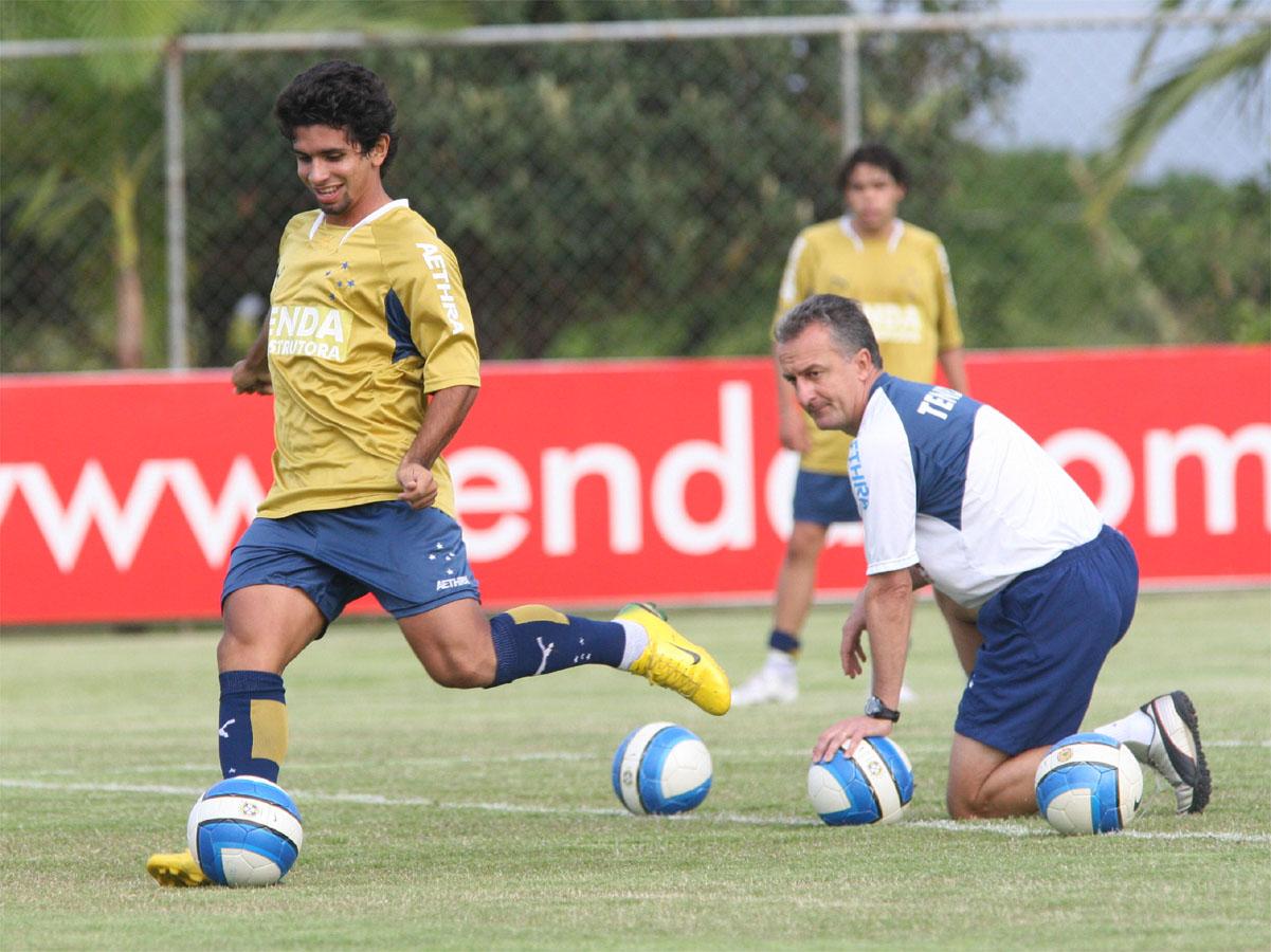 Guilherme e Dorival Jr pelo Cruzeiro