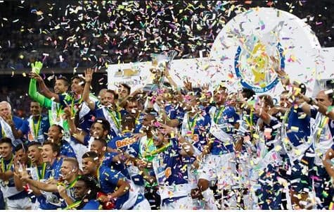 Cruzeiro - campeão brasileiro de 2014 (Foto: Light Press)