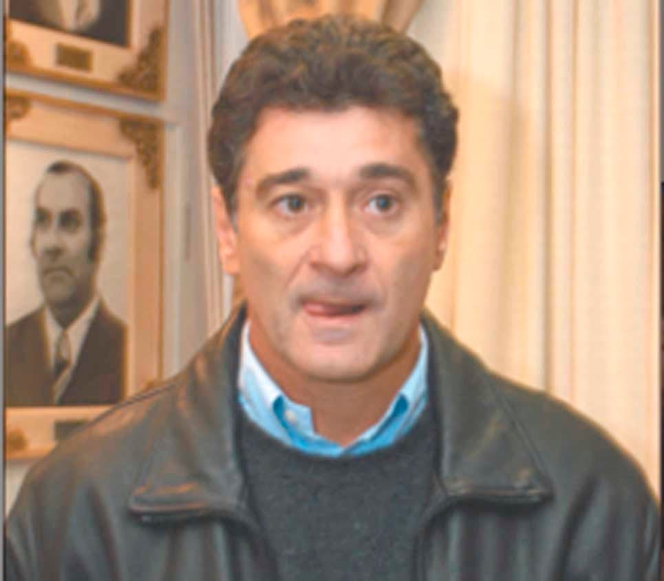 Darío Pereyra (Uruguai) Técnico Grêmio 2003
