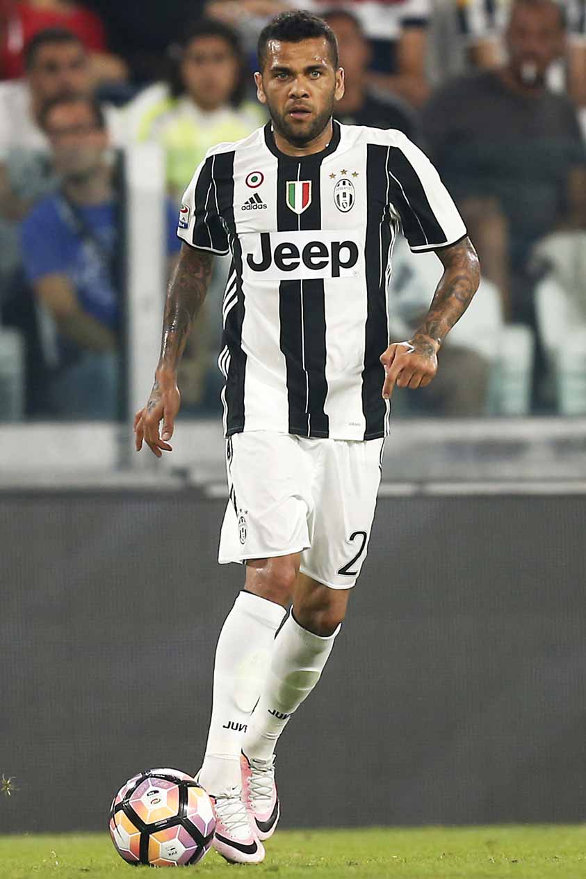 Daniel Alves - Juventus x Fiorentina