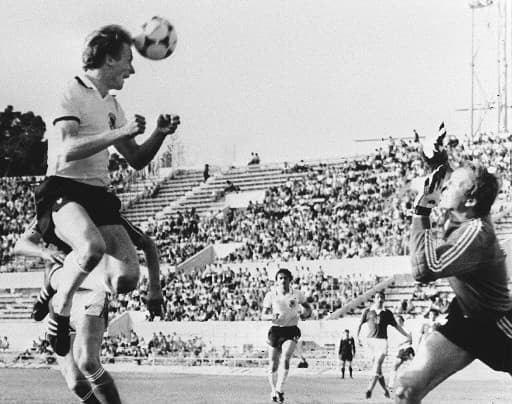 1981 - Karl-Heinz Rummenigge (Bayern de Munique)