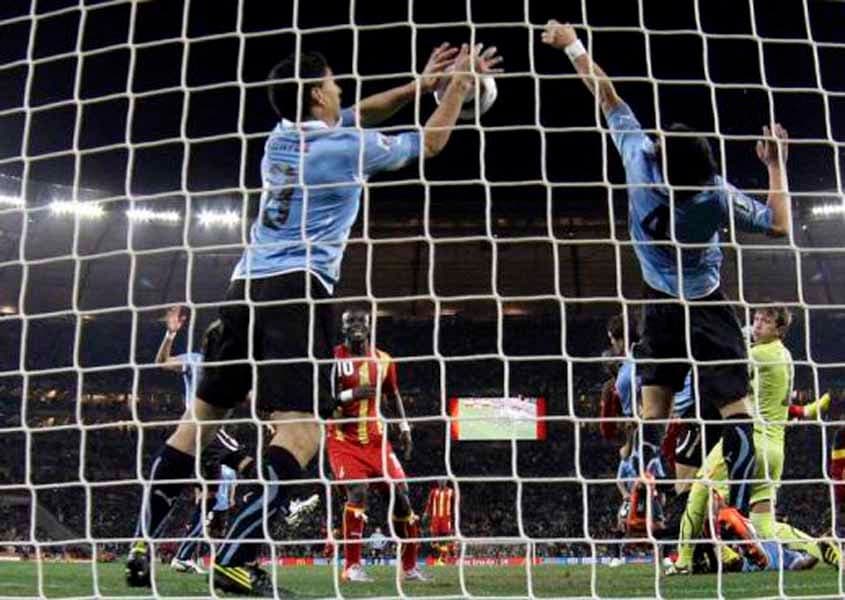 Suárez - Uruguai x Gana - 2010