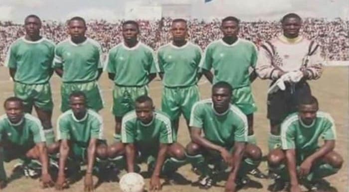 Seleção da Zâmbia – Abril de 1993 - Jogadores da seleção da Zâmbia morreram enquanto viajavam para disputa das Eliminatórias da Copa de 94