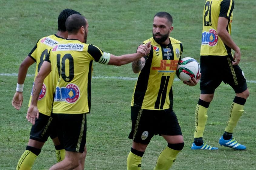 Deportivo Táchira vai entrar na 'nova' primeira fase