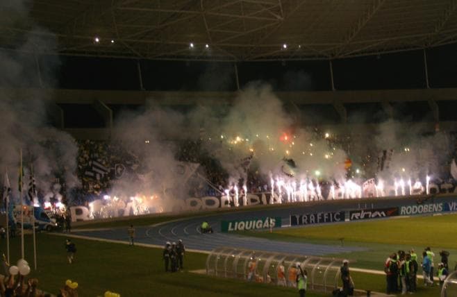 A torcida presente na partida entre Botafogo e River Plate, em que o Fogão venceu por 1 a 0 está em 3º lugar