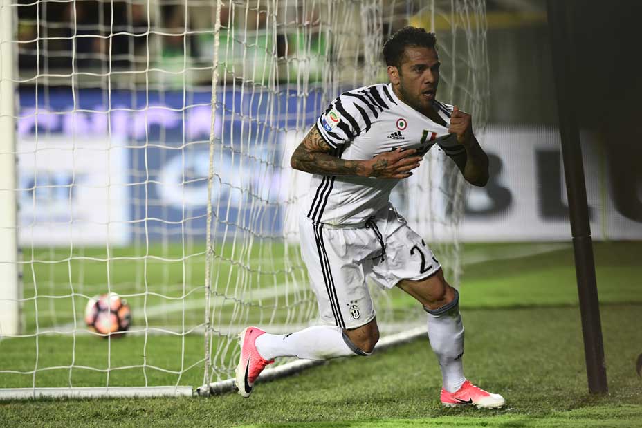 Daniel Alves - Atalanta x Juventus
