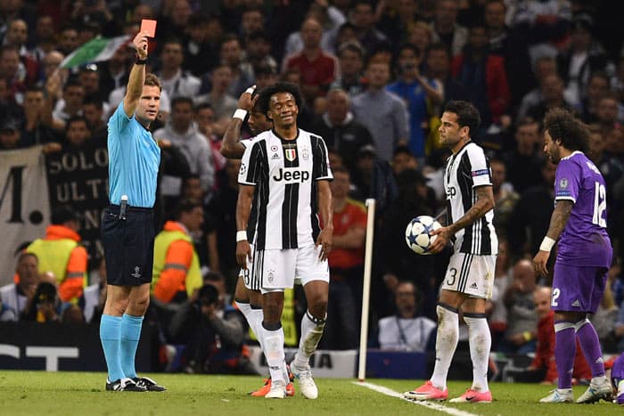 Juventus x Real Madrid - Cuadrado expulso