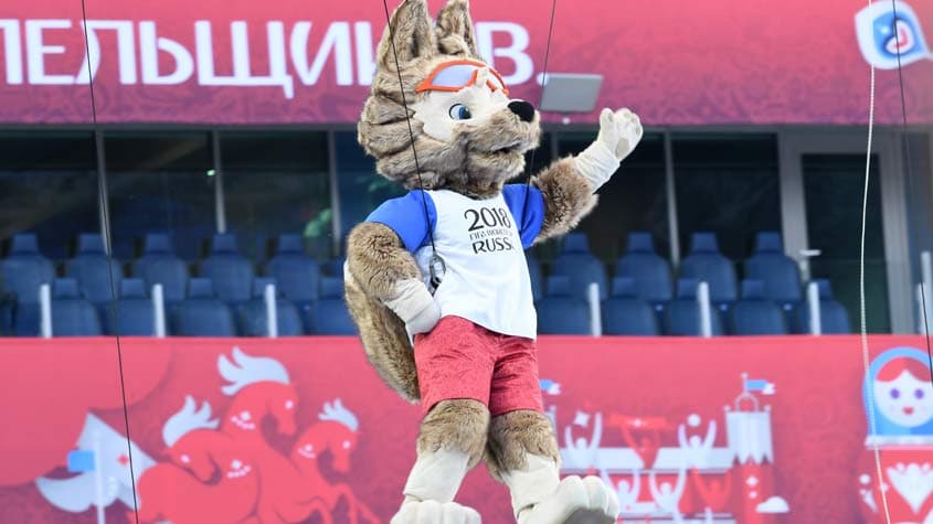 Olha o Zabivaka, o mascote da Copa do Mundo de 2018. Muito procurado para fotos