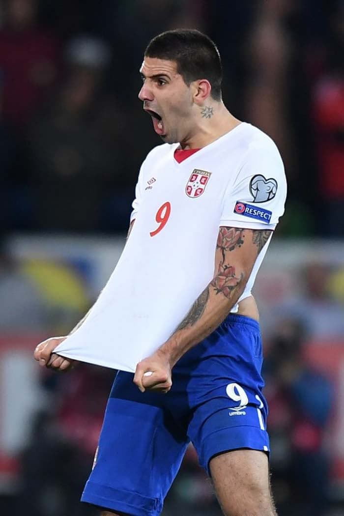Também com 6 gols aparece o sérvio Aleksandar Mitrovic