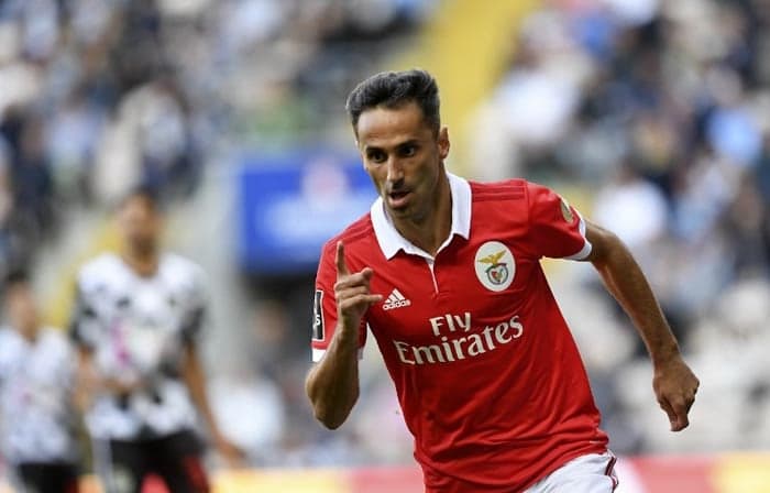 O atacante Jonas foi titular do Benfica e marcou o único gol do time na derrota para o Boavista, por 2 a 1, pelo Campeonato Português