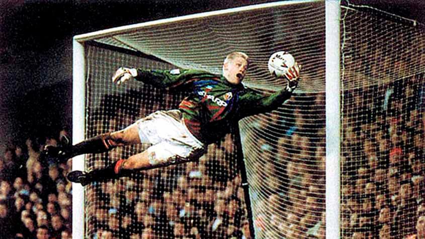 Peter Schmeichel - United x Rapid Vienna - 1996
