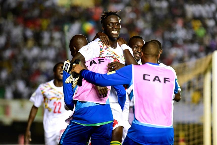 Já garantido na Copa, Senegal fez a festa após bater a África do Sul por 2 a 1