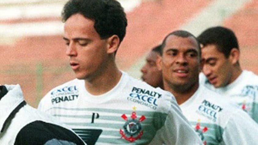 Fernando Diniz na época de jogador, pelo Corinthians