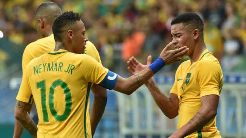 Gabriel Jesus com o Neymar na Seleção