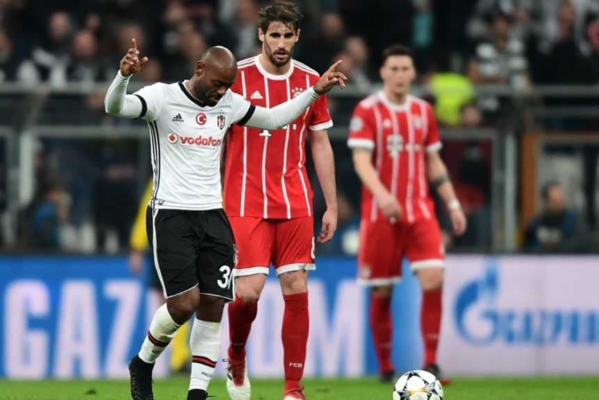 Vagner Love (Besiktas): O Besiktas recebeu o Bayern de Munique após perder de 5 a 0 no primeiro jogo. No jogo de volta, mais uma derrota, agora por 3 a 1. Quem fez o único gol do Besiktas no confronto foi o atacante Vagner Love.