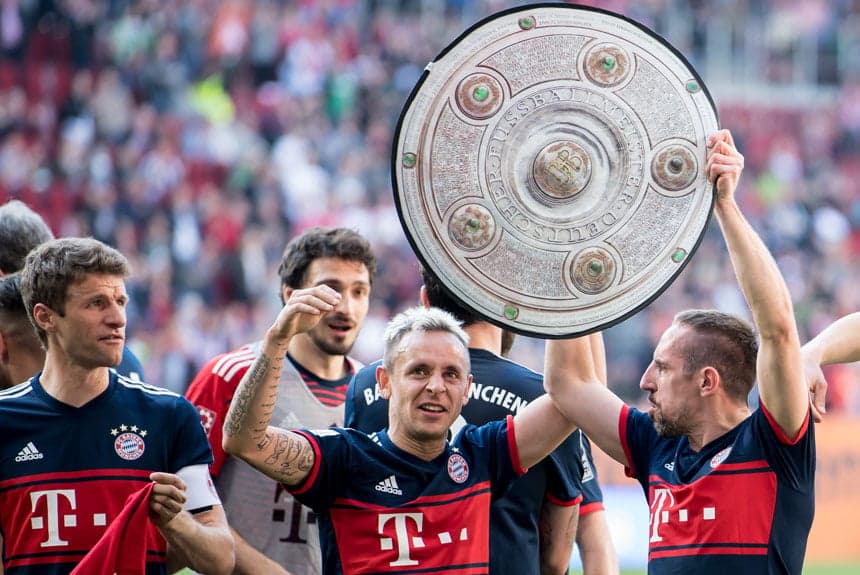 Rafinha (Bayern de Munique): O Bayern de Munique conquistou o hexa da Bundesliga e solidifica, cada vez mais, o domínio bávaro no Campeonato Alemão. Titular no jogo do título, Rafinha teve boa participação no jogo, acertando 92% dos passes tentados.