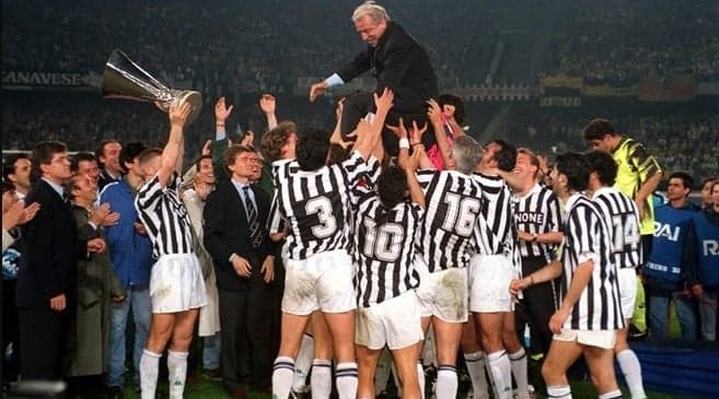 Juventus campeã da Liga Europa em 1990