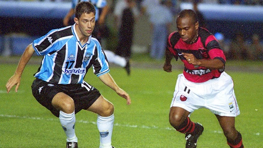 Flamengo x Gremio: Mercosul 2001