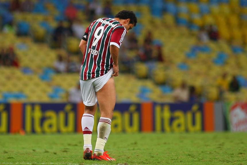 lesão do Fred em 2013, contra o Santos