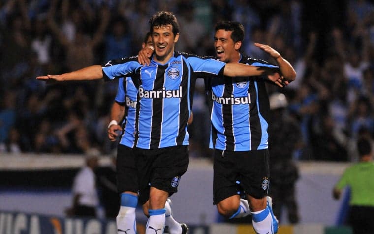 2010 - Grêmio - do rebaixamento a Libertadores