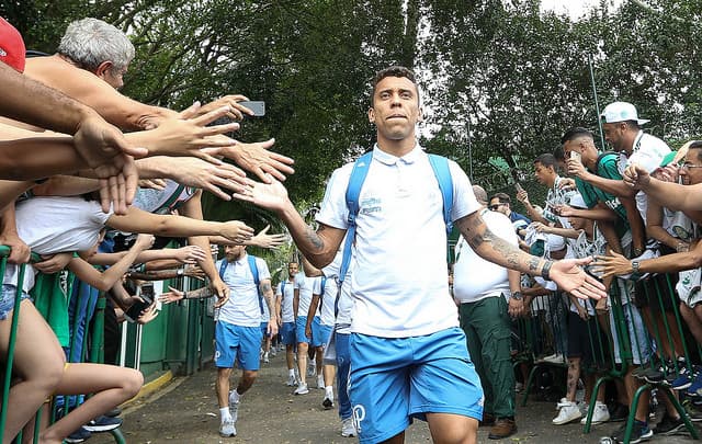 Marcos Rocha ainda pertence ao Atlético-MG, mas deixou claro seu desejo de ficar no Palmeiras