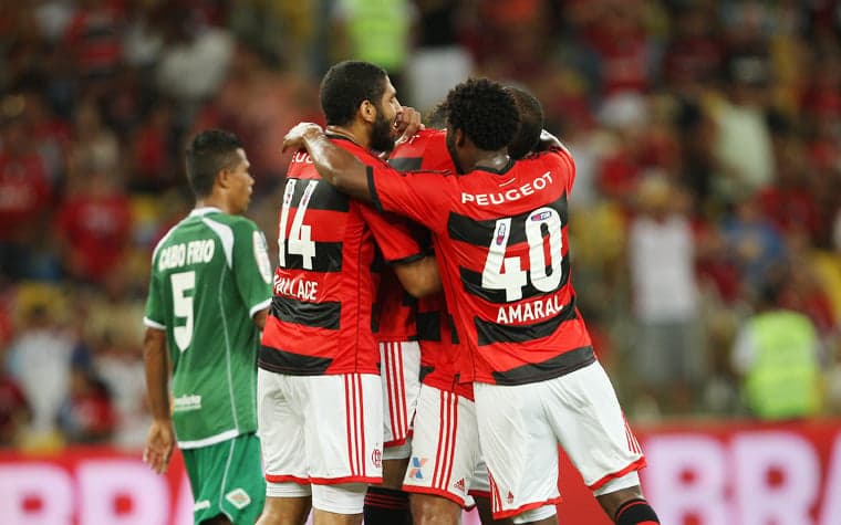 Flamengo 3x1 Cabofriense - Volta semifinal do Carioca de 2014