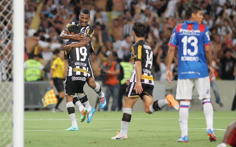 Deportivo Quito x Botafogo - pela Sul-Americana de 2014