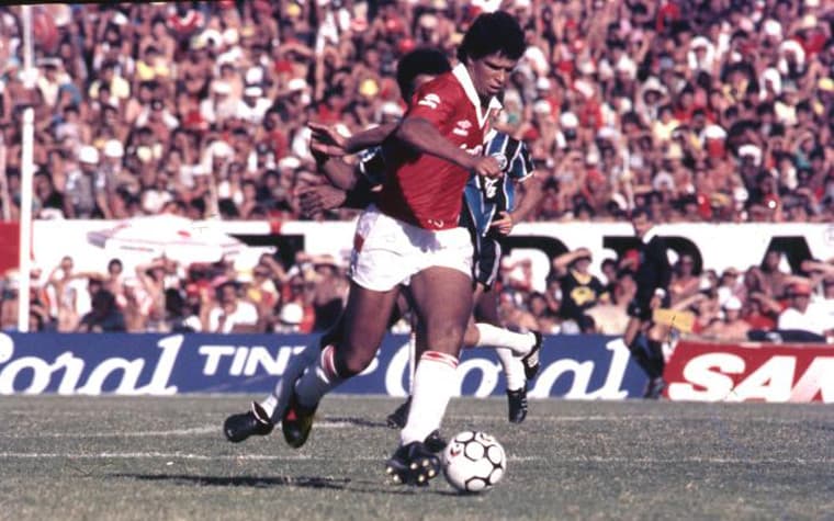 Gre-Nal do Século - Internacional 2x1 Grêmio  - 12/2/1989