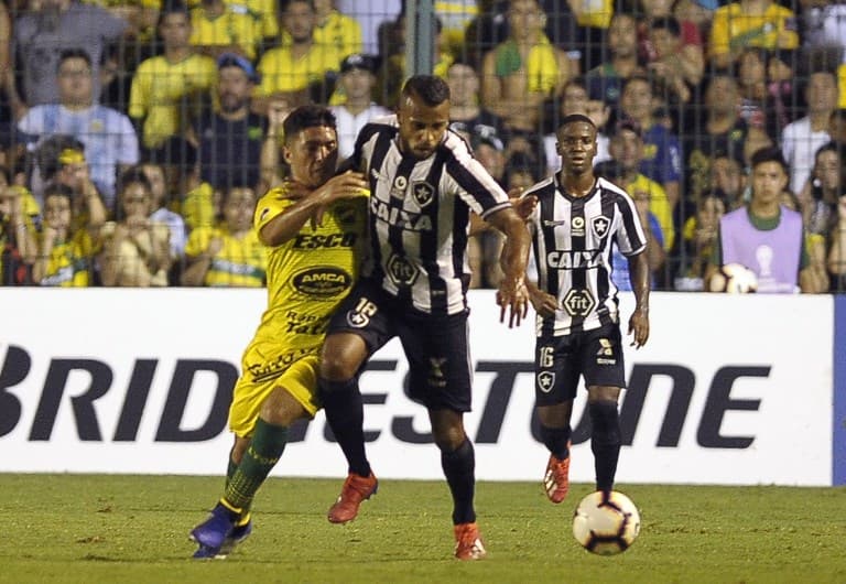 Defensia x Botafogo