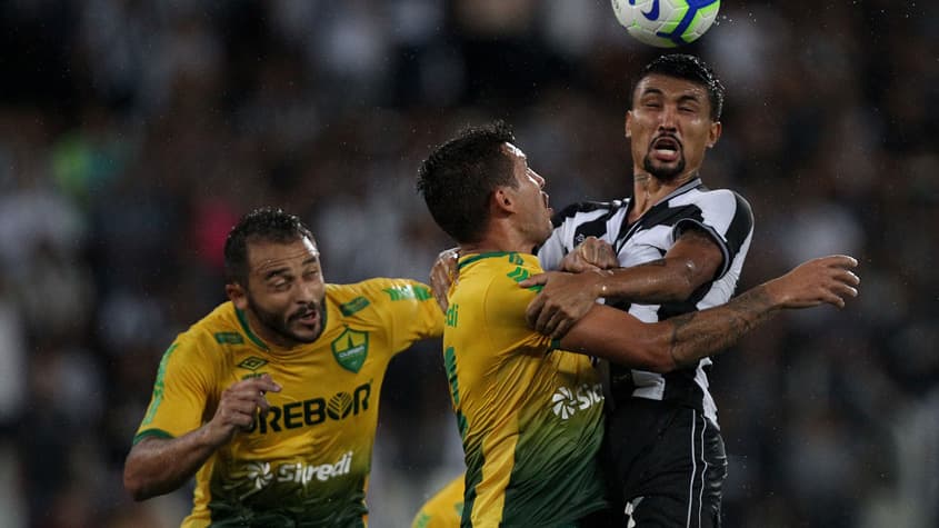 Botafogo x Cuiabá Kieza