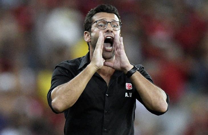 Vasco x Flamengo - Alberto Valentim