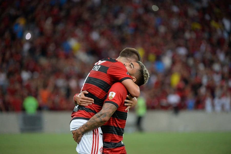 Flamengo x LDU Gabigol e Everton Ribeiro