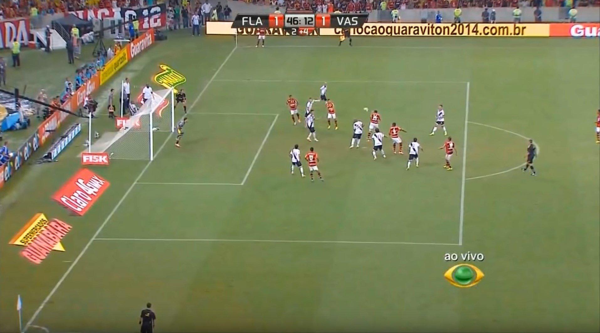 Vasco 1 x 1 Flamengo - Gol de Márcio Araújo no fim dá título ao Fla, mas Nixon, impedido, participa da jogada