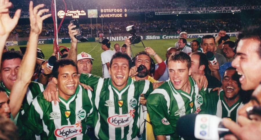 Botafogo x Juventude no Maracanã, em 1999