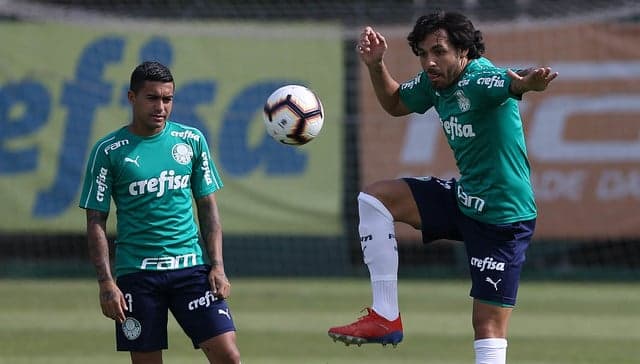 Palmeiras de Dudu e Ricardo Goulart chegará à final se vencer o Choque-Rei no Allianz