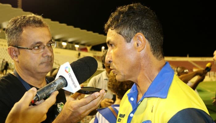 Betinho - treinador do Frei Paulistano