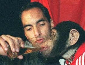 Edmundo criou polêmica com macaco