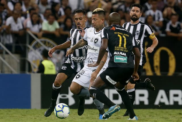 Ceará x Botafogo - Valencia