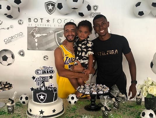 Caio Alexandre e Kanu - Botafogo