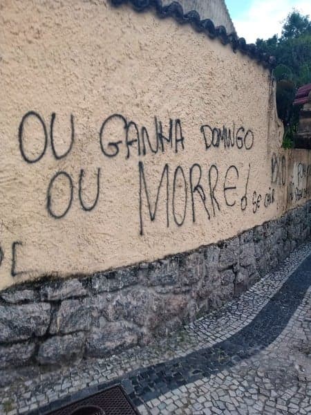 Muros pichados - Botafogo
