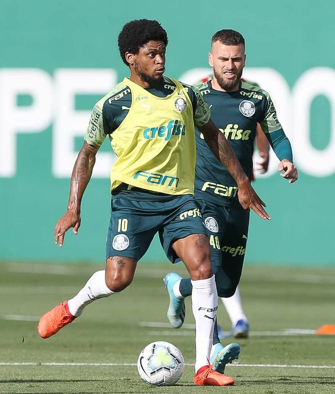 Luiz Adriano treino Palmeiras